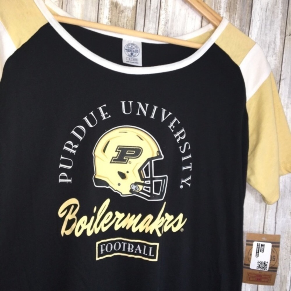 Purdue Boilermakers Tee Womens XL NWT Black Gold Football NCAA Shirt - Picture 2 of 4